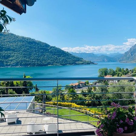 Vela Di Soleville Camere Con E Senza Vista Lago Con Ristorante & Pizzeria Sale Marasino Exterior foto